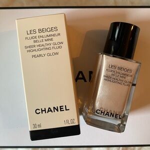 CHANEL Cream Highlighter Radiant Glow - Pearly Glow